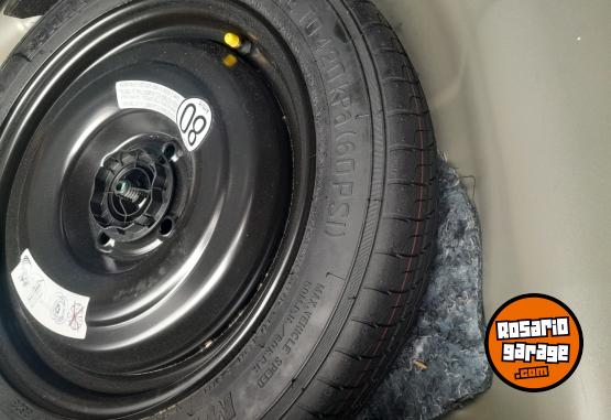 Autos - Peugeot 208 2024 Nafta 30000Km - En Venta