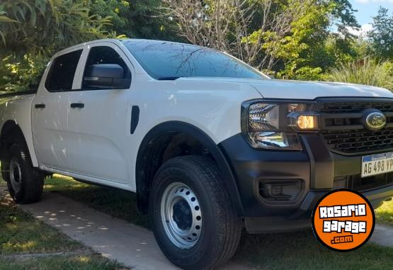Camionetas - Ford Ranger XL 2024 Diesel 8800Km - En Venta