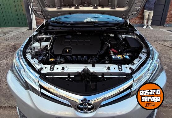Autos - Toyota Corolla XEI Pack Manual. 2018 Nafta 180000Km - En Venta