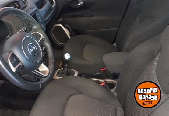 Camionetas - Jeep Renegade Sport 2018 Nafta 31000Km - En Venta