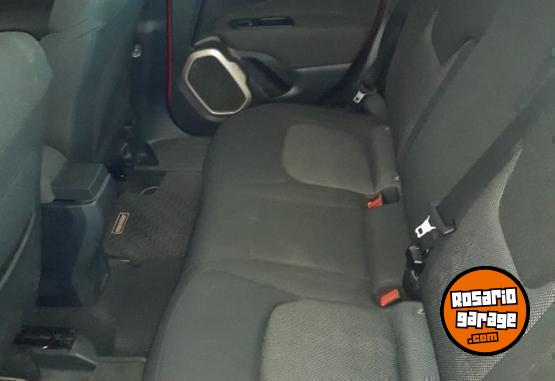 Camionetas - Jeep Renegade Sport 2018 Nafta 31000Km - En Venta