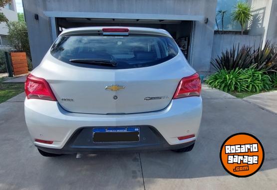 Autos - Chevrolet Onix LTZ 2018 Nafta 130000Km - En Venta