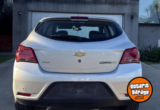 Autos - Chevrolet Onix LTZ 2018 Nafta 140000Km - En Venta