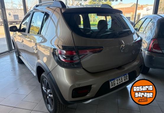 Autos - Renault STEPWAY ZEN 1.6 2023 GNC 42000Km - En Venta
