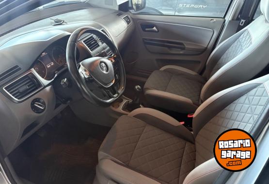 Autos - Volkswagen HIGHLINE 1.6 2015 Nafta 189000Km - En Venta