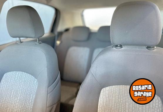 Autos - Fiat PUNTO ATTRACTIVE 1.4 2011 Nafta 179000Km - En Venta