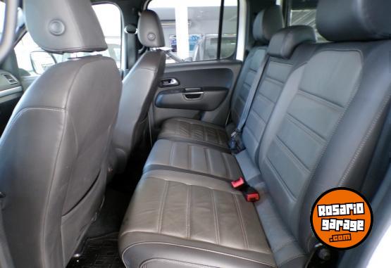 Camionetas - Volkswagen amarok highline v6 4x4 2021 Diesel 150000Km - En Venta