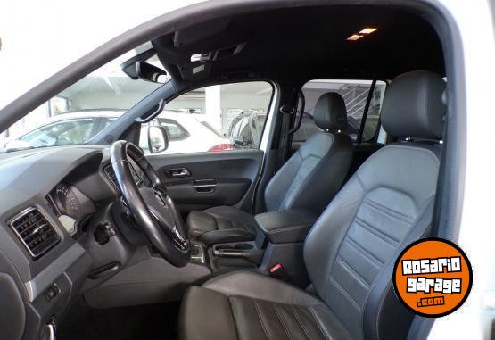 Camionetas - Volkswagen amarok highline v6 4x4 2021 Diesel 150000Km - En Venta