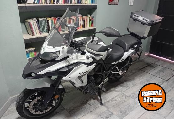 Motos - Benelli TRK 502 2022 Nafta 35000Km - En Venta