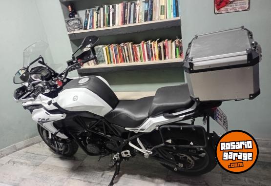Motos - Benelli TRK 502 2022 Nafta 35000Km - En Venta