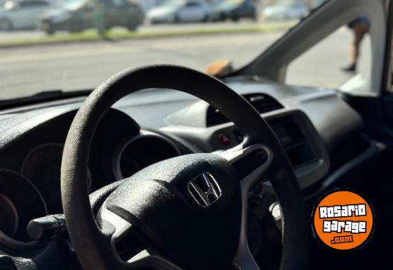 Autos - Honda Fit 2011 Nafta 81000Km - En Venta