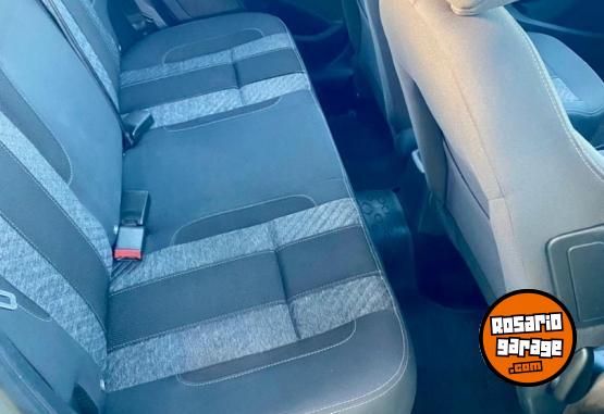 Autos - Peugeot 208 Allure 2018 Nafta 92000Km - En Venta