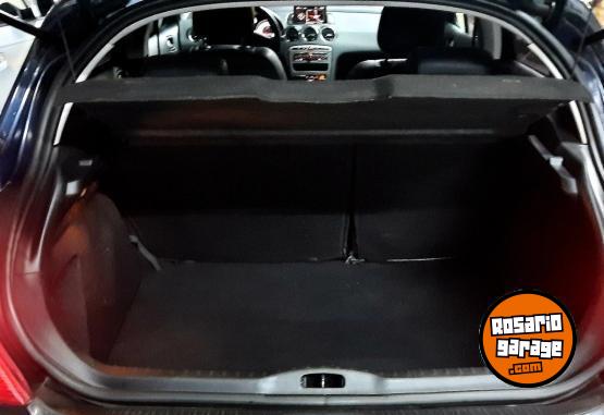 Autos - Peugeot 308 feline HDI 1.6 2013 Diesel 170000Km - En Venta