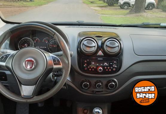 Autos - Fiat Palio Attractive 2016 Nafta 130000Km - En Venta