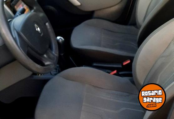 Autos - Renault LOGAN EXPRESSION 1.6 2016 GNC 135000Km - En Venta