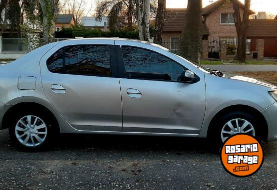 Autos - Renault LOGAN EXPRESSION 1.6 2016 GNC 135000Km - En Venta