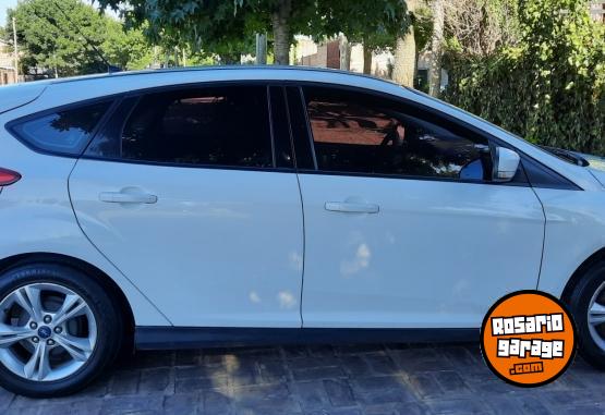 Autos - Ford Focus se 1.6 2014 Nafta 135000Km - En Venta