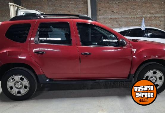 Camionetas - Renault Duster confort plus 2013 GNC 133000Km - En Venta