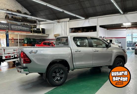 Camionetas - Toyota HILUX C/D 2.8 TDI A/T 4x4 2025 Diesel 0Km - En Venta