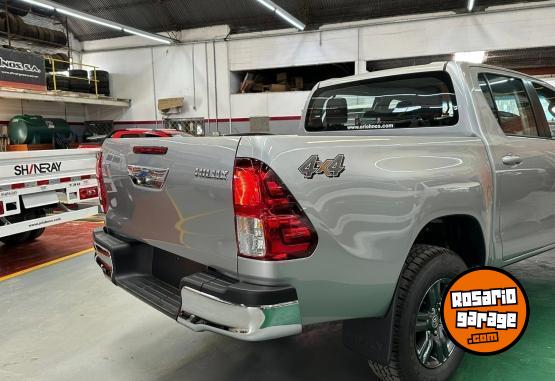 Camionetas - Toyota HILUX C/D 2.8 TDI A/T 4x4 2025 Diesel 0Km - En Venta