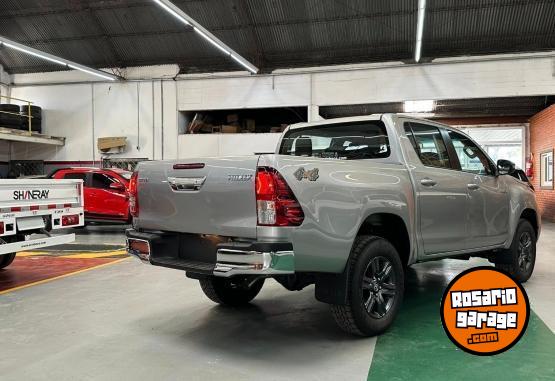 Camionetas - Toyota HILUX C/D 2.8 TDI A/T 4x4 2025 Diesel 0Km - En Venta