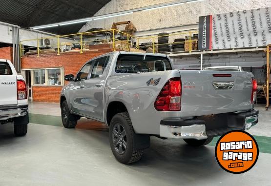 Camionetas - Toyota HILUX C/D 2.8 TDI A/T 4x4 2025 Diesel 0Km - En Venta