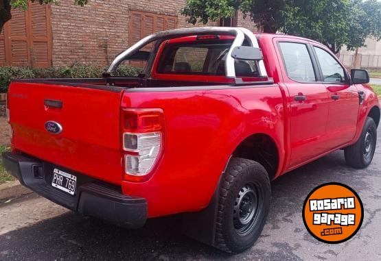 Camionetas - Ford RANGER XL 2.2 2015 Diesel 225000Km - En Venta