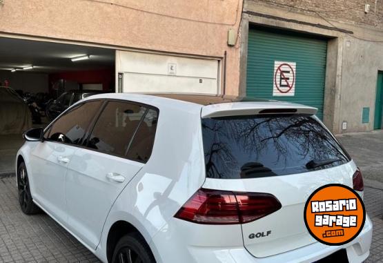 Autos - Volkswagen Golf 2018 Nafta 96000Km - En Venta