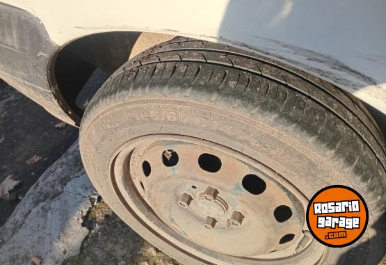 Autos - Fiat Uno 2013 GNC 212000Km - En Venta