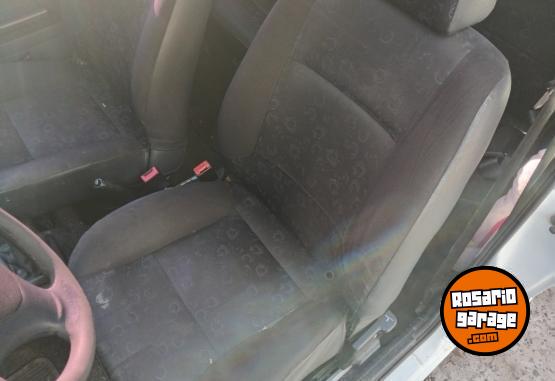 Autos - Fiat Uno 2013 GNC 212000Km - En Venta