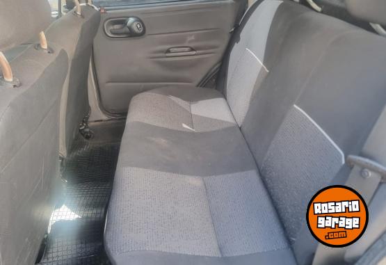 Autos - Chevrolet CORSA CLASSIC SPIRIT 1.4 2013 GNC 250000Km - En Venta