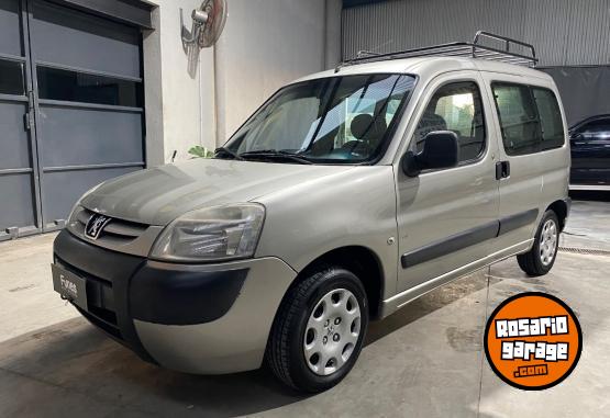 Utilitarios - Peugeot Partner Patagonica 1.6 2013 Diesel 186000Km - En Venta