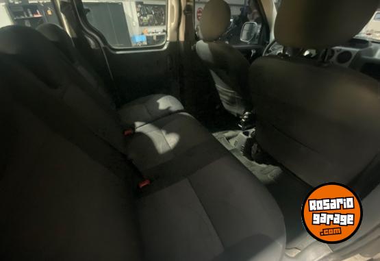 Utilitarios - Peugeot Partner Patagonica 1.6 2013 Diesel 186000Km - En Venta