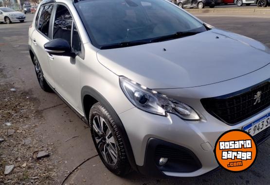 Autos - Peugeot 2008 feline 1.6 no thp 2021 Nafta 18000Km - En Venta