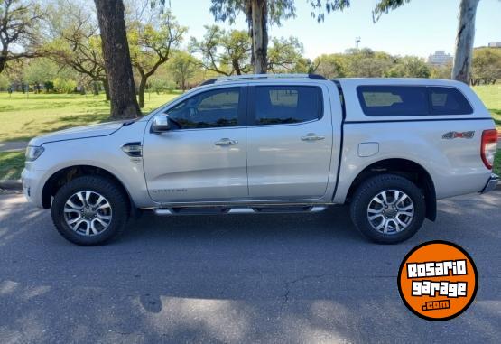 Camionetas - Ford RANGER LIMITED 3.2 AT 2021 Diesel 90000Km - En Venta