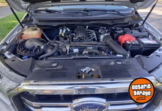 Camionetas - Ford RANGER LIMITED 3.2 AT 2021 Diesel 90000Km - En Venta