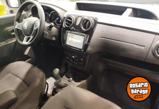 Utilitarios - Renault Kangoo 2025 Nafta 0Km - En Venta