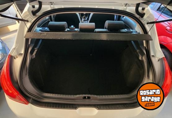 Autos - Peugeot 308 Allure Nav. HDI 2018 Diesel 92000Km - En Venta