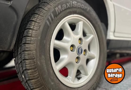 Autos - Fiat CL 1996 Nafta 180000Km - En Venta