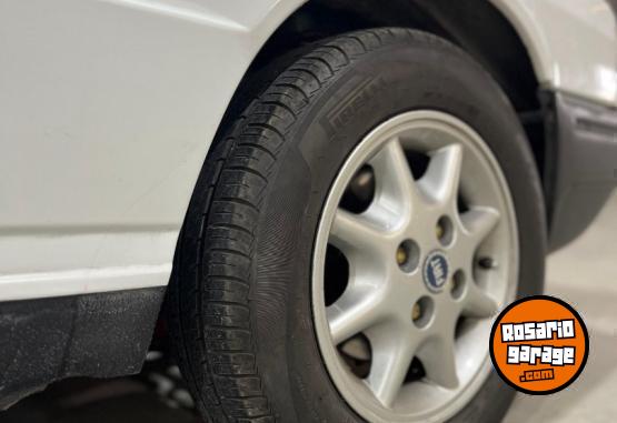 Autos - Fiat CL 1996 Nafta 180000Km - En Venta