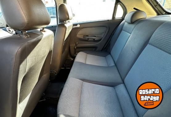 Autos - Volkswagen Gol trend pk 1 2010 Nafta 157Km - En Venta