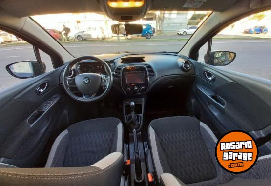 Autos - Renault CAPTUR 2.0 ZEN 2017 Nafta 80000Km - En Venta