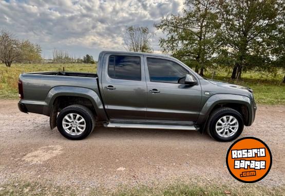 Camionetas - Volkswagen AMAROK V6 CONFORTLINE 2023 Diesel 68000Km - En Venta