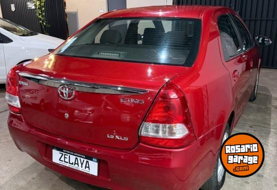 Autos - Toyota Etios 2015 Nafta - En Venta