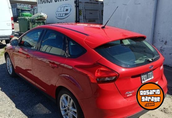 Autos - Ford Focus S 5 puertas 2015 Nafta 160000Km - En Venta