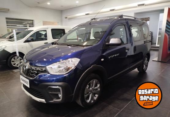 Autos - Renault Kangoo Stepway 2026 Nafta 0Km - En Venta