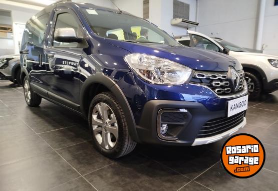 Autos - Renault Kangoo Stepway 2026 Nafta 0Km - En Venta