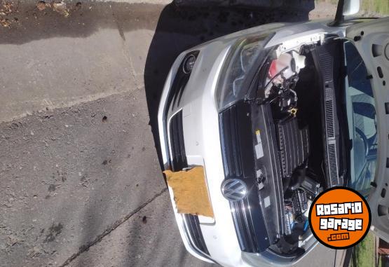 Autos - Volkswagen Fox 2015 Nafta 180000Km - En Venta