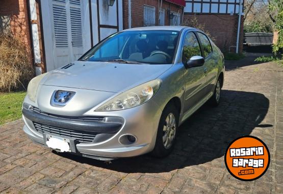 Autos - Peugeot 207 compact xs 1.4 2009 Nafta 108000Km - En Venta