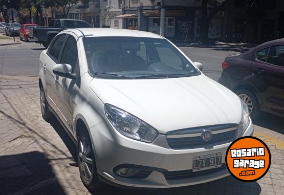 Autos - Fiat Grand siena 1.4 2013 Nafta 173000Km - En Venta